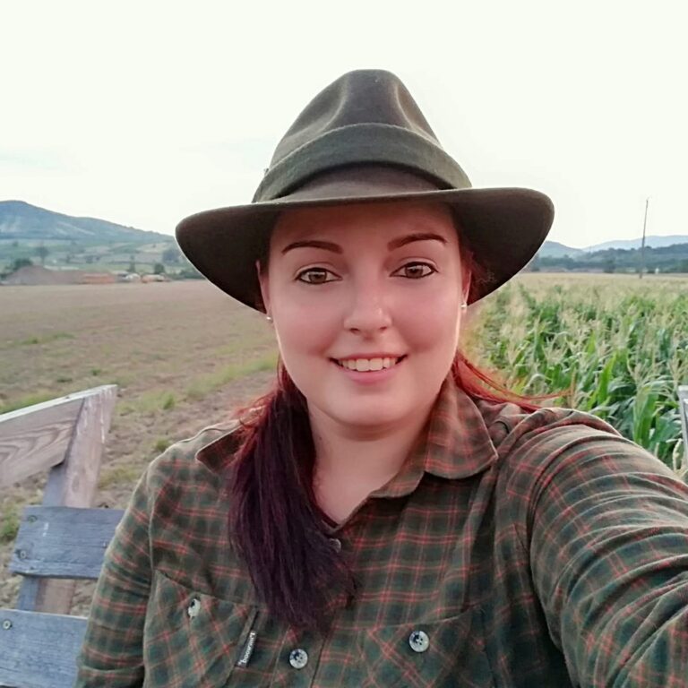 szidornévargaalexandra (1)